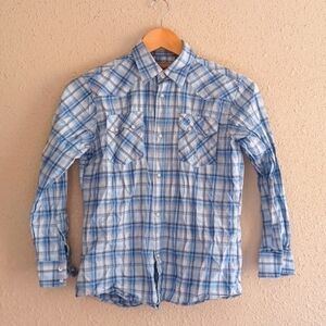 WRANGLER Button Up Shirt.